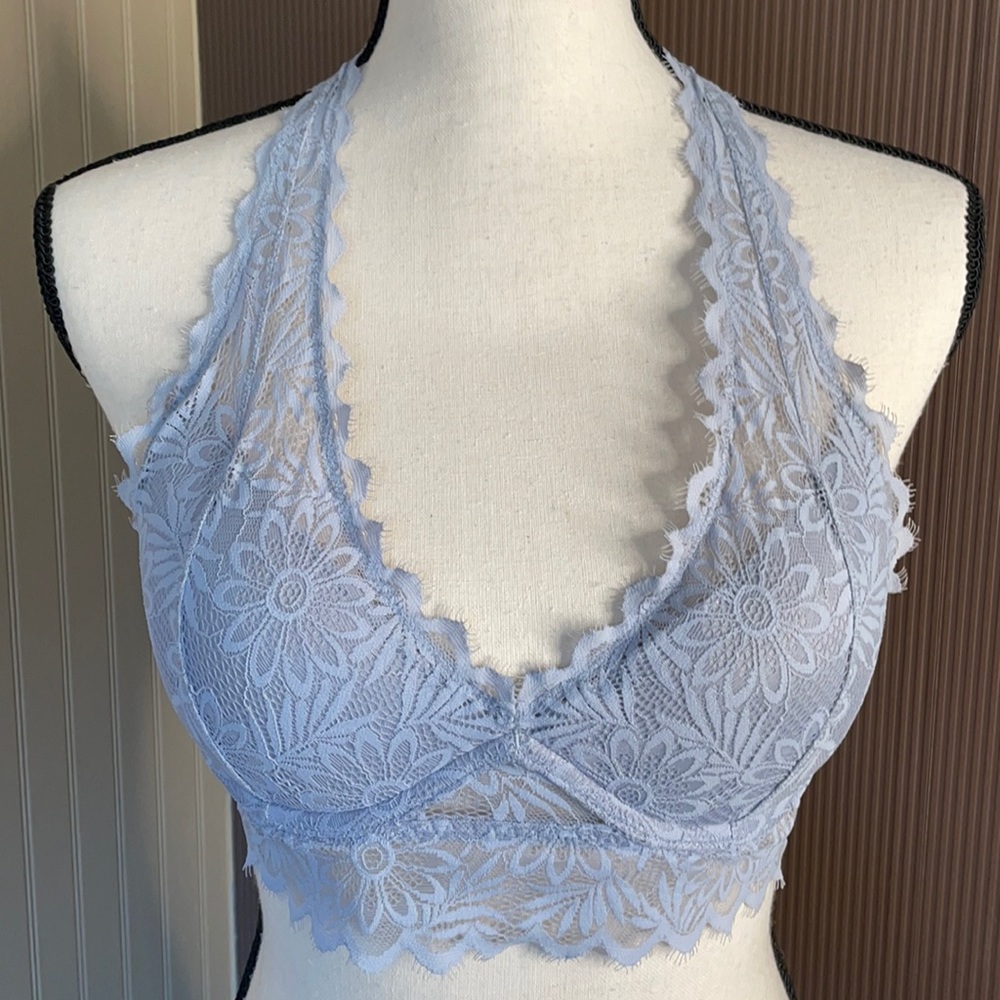 Pink Victoria’s‎ Secret halter bra let size small